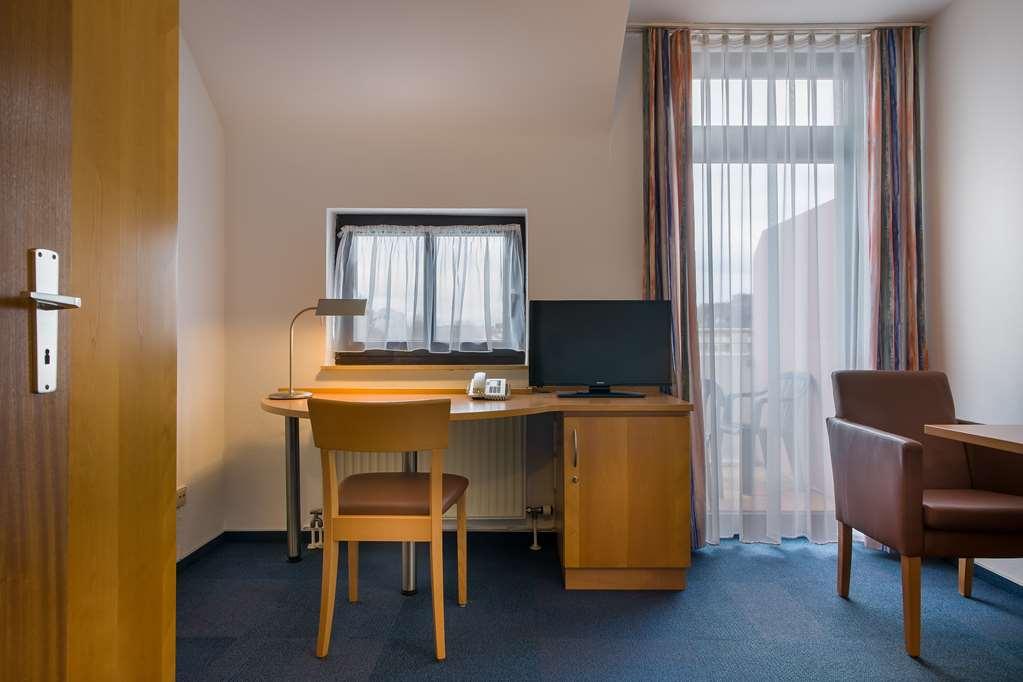 Acora Karlsruhe Zentrum Living The City Phòng bức ảnh
