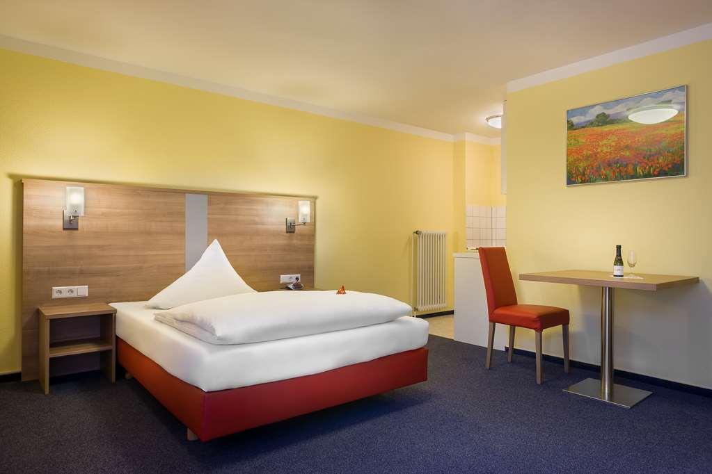 Acora Karlsruhe Zentrum Living The City Phòng bức ảnh